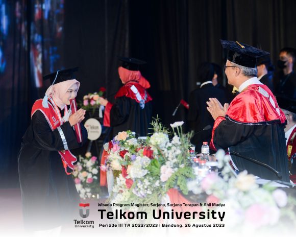 Wisuda Telkom University Feb S Mbti Rektor Telkom